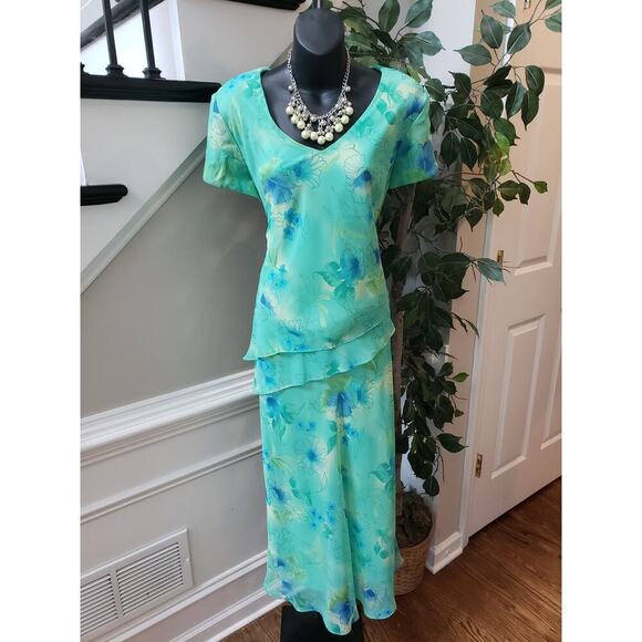 Miss Dorby Long Maxi Dress Womens Size 14 Green Floral Lined Short Sleeve V Neck - Picture 1 of 12